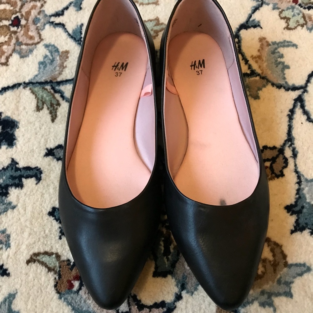 H&M black flats